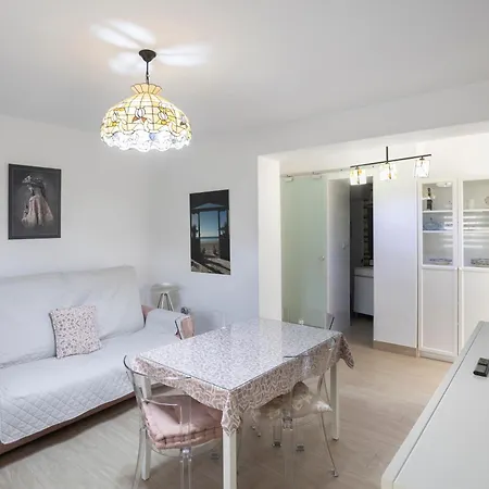 Apartment Triana Urban *