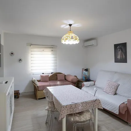 Triana Urban